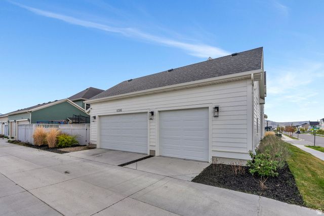 6386 W ARRANMORE DR, South Jordan, UT 84009