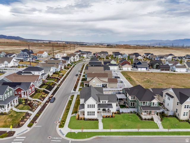 6386 W ARRANMORE DR, South Jordan, UT 84009