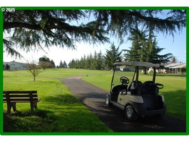 2301 OREGON Ct, Woodburn, OR 97071