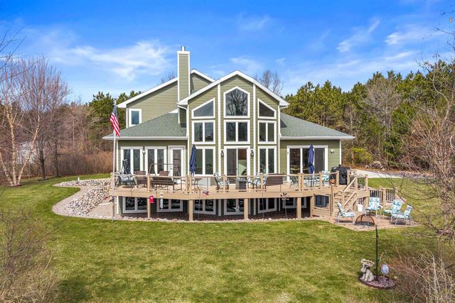 W3247 Yellow Banks Trail, Nekoosa, WI 54457