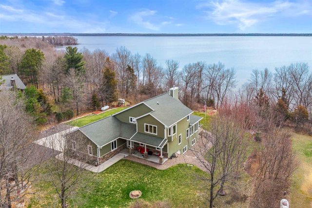 W3247 Yellow Banks Trail, Nekoosa, WI 54457
