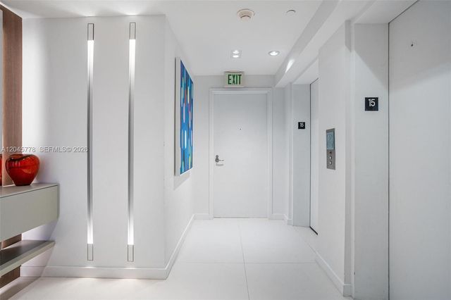 3801 Collins Avenue 1503, Miami Beach, FL 33140