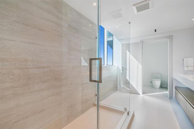3801 Collins Avenue 1503, Miami Beach, FL 33140