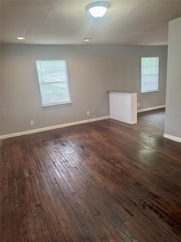 7915 Flintridge Drive, Houston, TX 77028