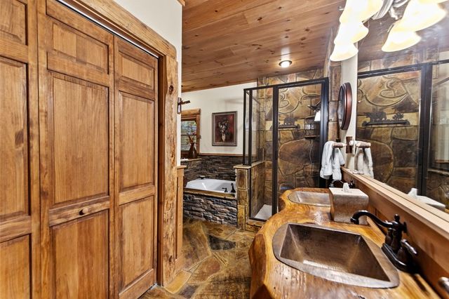 169 Walnut Mountain Road, Ellijay, GA 30540