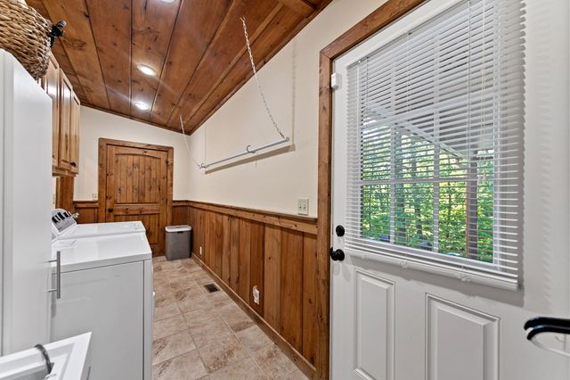 169 Walnut Mountain Road, Ellijay, GA 30540