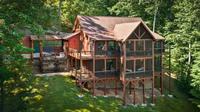 169 Walnut Mountain Road, Ellijay, GA 30540