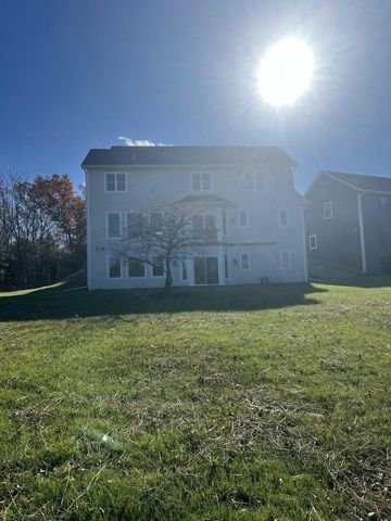 11386 Tess Creek STREET, Franklin, WI 53132
