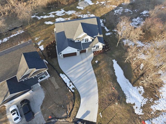 11386 Tess Creek STREET, Franklin, WI 53132