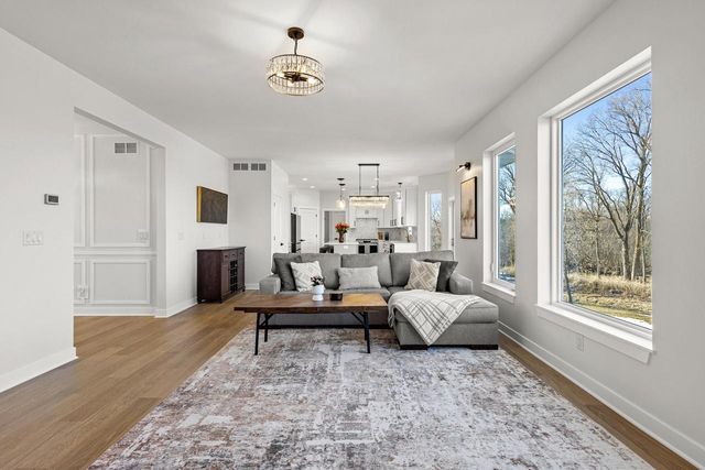 11386 Tess Creek STREET, Franklin, WI 53132
