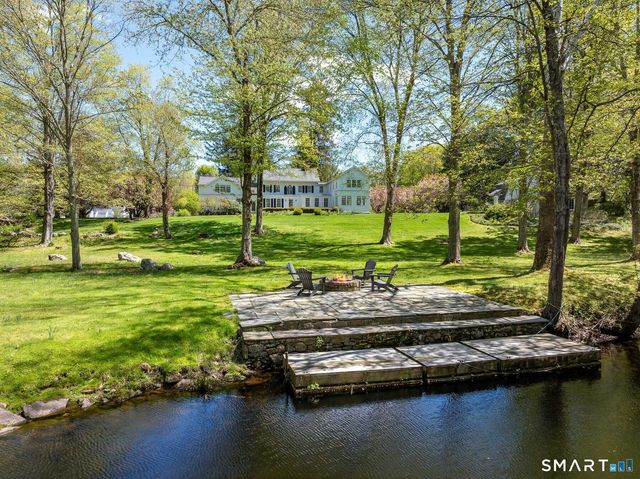 290 Lyons Plain Road, Weston, CT 06883