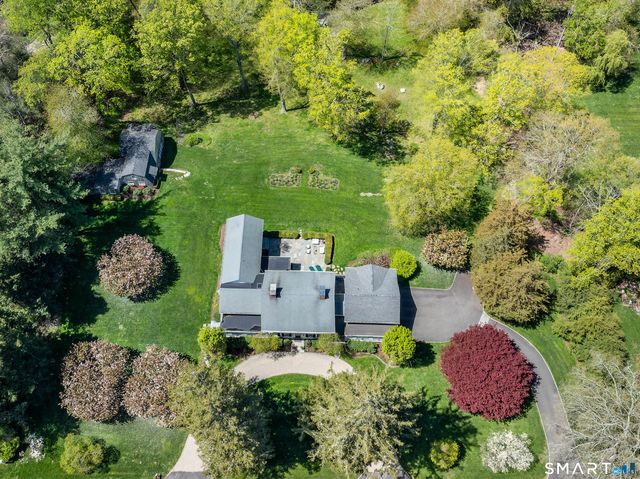 290 Lyons Plain Road, Weston, CT 06883