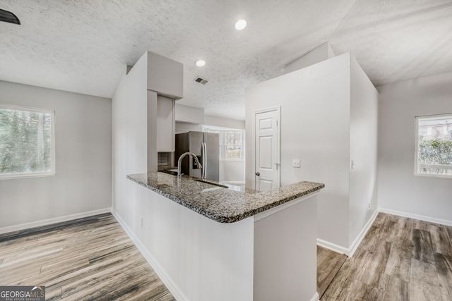 488 Plainville Drive SW, Atlanta, GA 30331