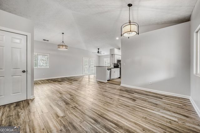 488 Plainville Drive SW, Atlanta, GA 30331