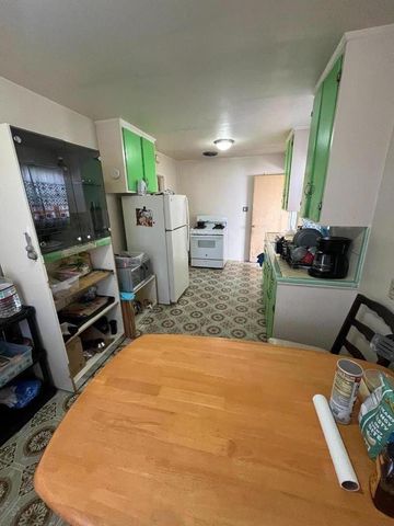 210 7th Lane, South San Francisco, CA 94080