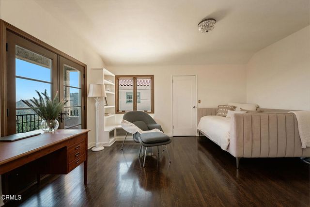 1395 Inverness Drive, Pasadena, CA 91103