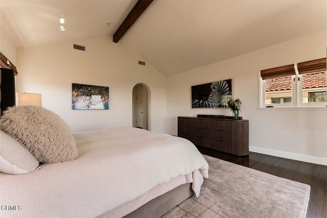 1395 Inverness Drive, Pasadena, CA 91103