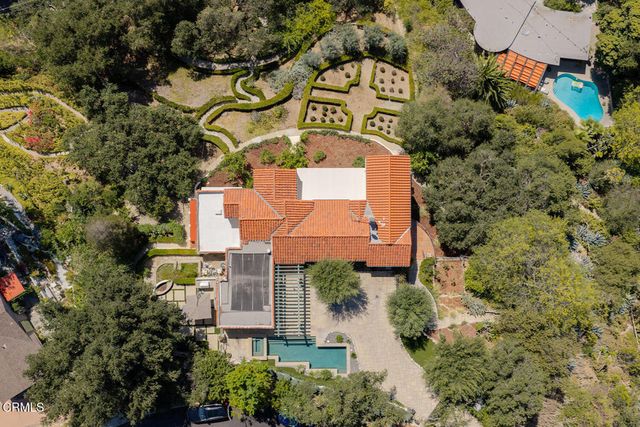 1395 Inverness Drive, Pasadena, CA 91103