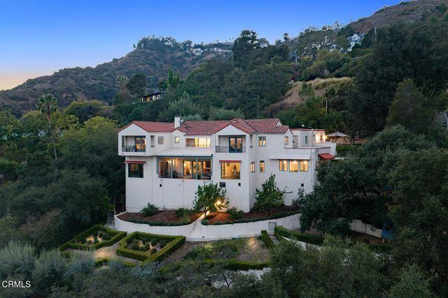1395 Inverness Drive, Pasadena, CA 91103