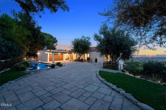 1395 Inverness Drive, Pasadena, CA 91103