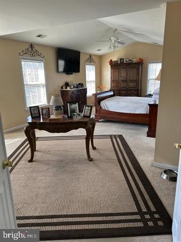 10277 LINDALE AVE, Greencastle, PA 17225