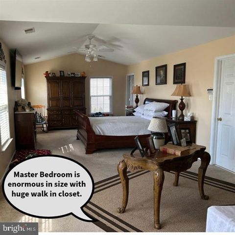 10277 LINDALE AVE, Greencastle, PA 17225