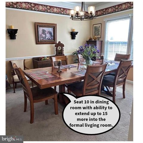 10277 LINDALE AVE, Greencastle, PA 17225