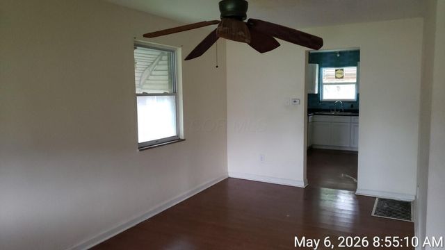 3252-3254 Sullivant Avenue, Columbus, OH 43204