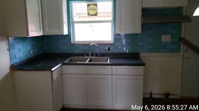 3252-3254 Sullivant Avenue, Columbus, OH 43204