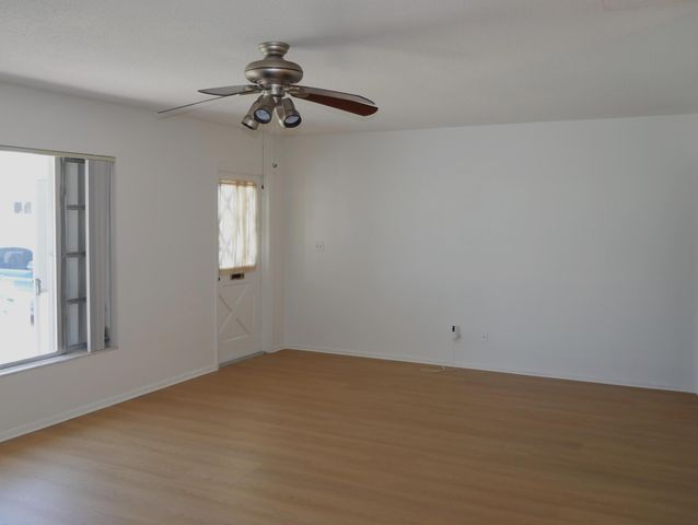 7421 NW 72nd Avenue, Tamarac, FL 33321