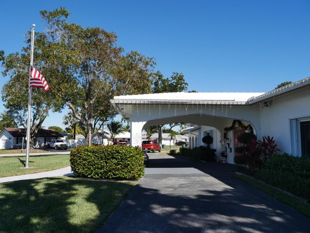 7421 NW 72nd Avenue, Tamarac, FL 33321