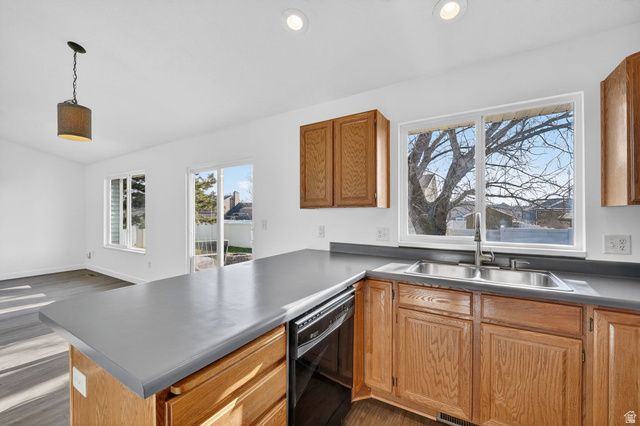 599 W 975 S, Lehi, UT 84043