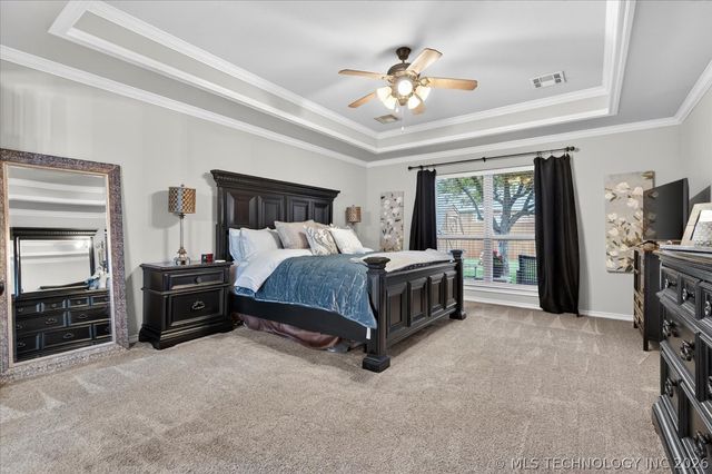 1208 Larkspur Drive, Bartlesville, OK 74006