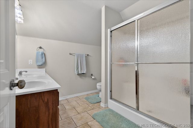 1208 Larkspur Drive, Bartlesville, OK 74006