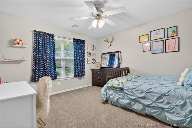 1208 Larkspur Drive, Bartlesville, OK 74006