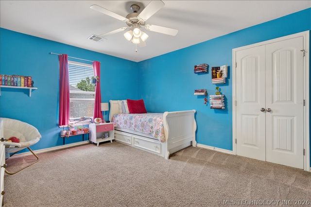 1208 Larkspur Drive, Bartlesville, OK 74006