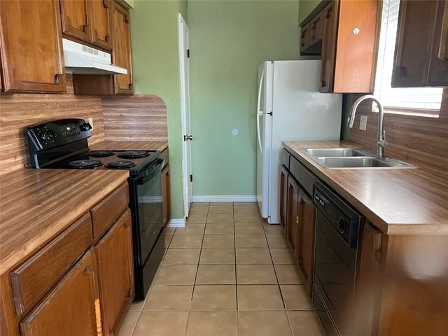 2709 Vancouver Dr, Corpus Christi, TX 78414