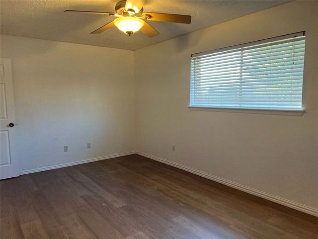 2709 Vancouver Dr, Corpus Christi, TX 78414
