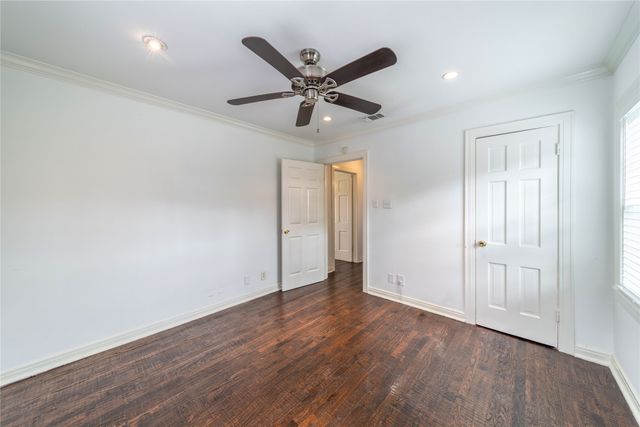 7302 Kenwell Street, Dallas, TX 75209