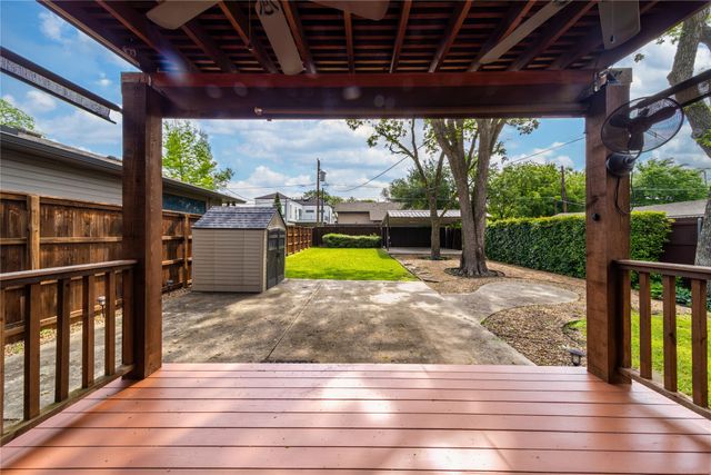 7302 Kenwell Street, Dallas, TX 75209