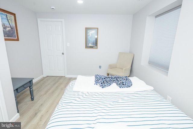 1002 TYLER AVE, Annapolis, MD 21403
