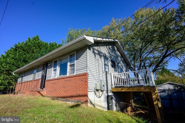 1002 TYLER AVE, Annapolis, MD 21403