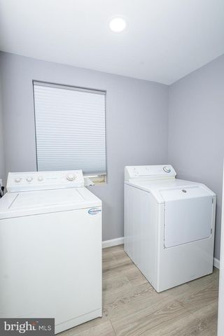 1002 TYLER AVE, Annapolis, MD 21403