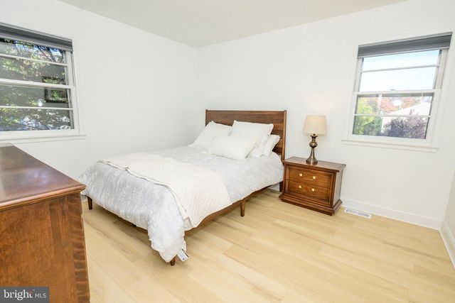 1002 TYLER AVE, Annapolis, MD 21403