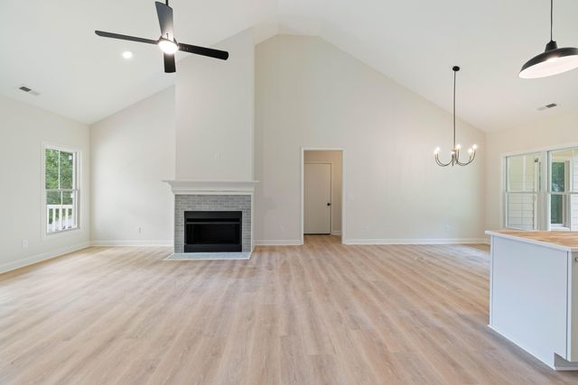 293 Peavine Way, Rock Spring, GA 30739