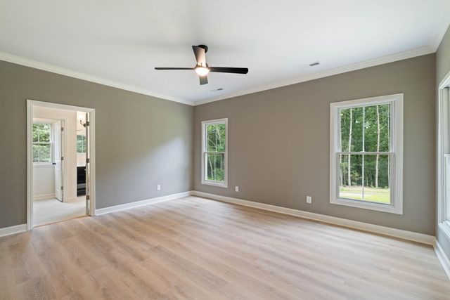 293 Peavine Way, Rock Spring, GA 30739