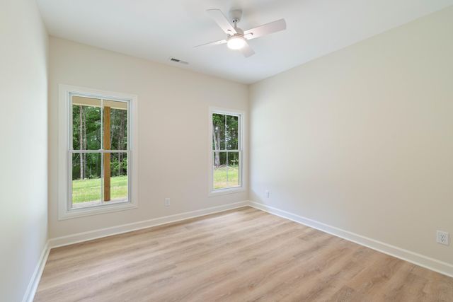 293 Peavine Way, Rock Spring, GA 30739