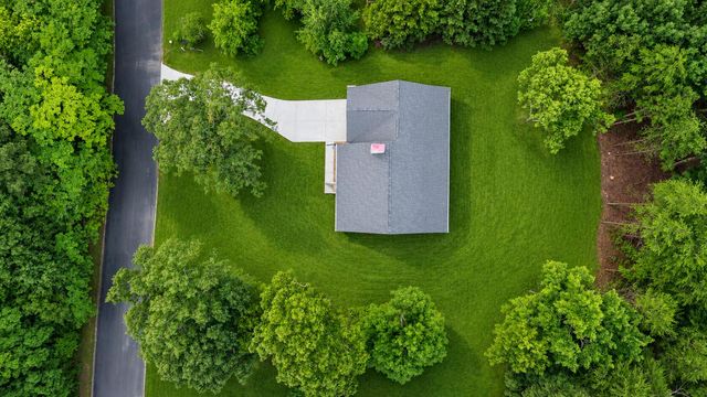 293 Peavine Way, Rock Spring, GA 30739