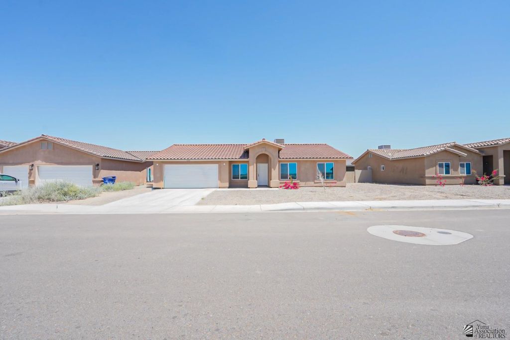 7316 E 45 Pl, Yuma, AZ 85365
