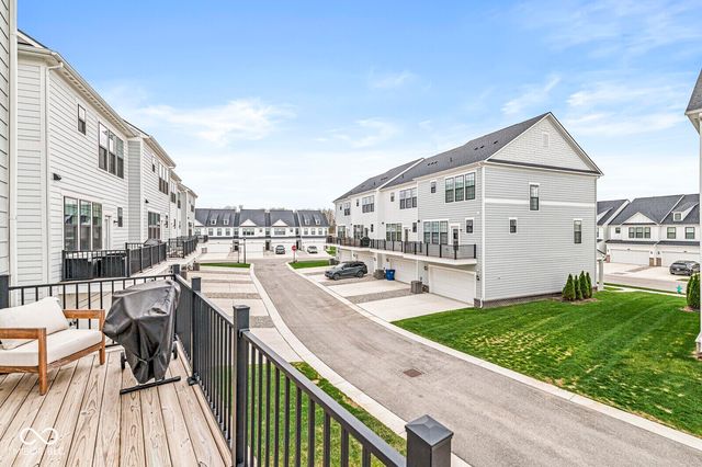3261 Morab Drive, Zionsville, IN 46077